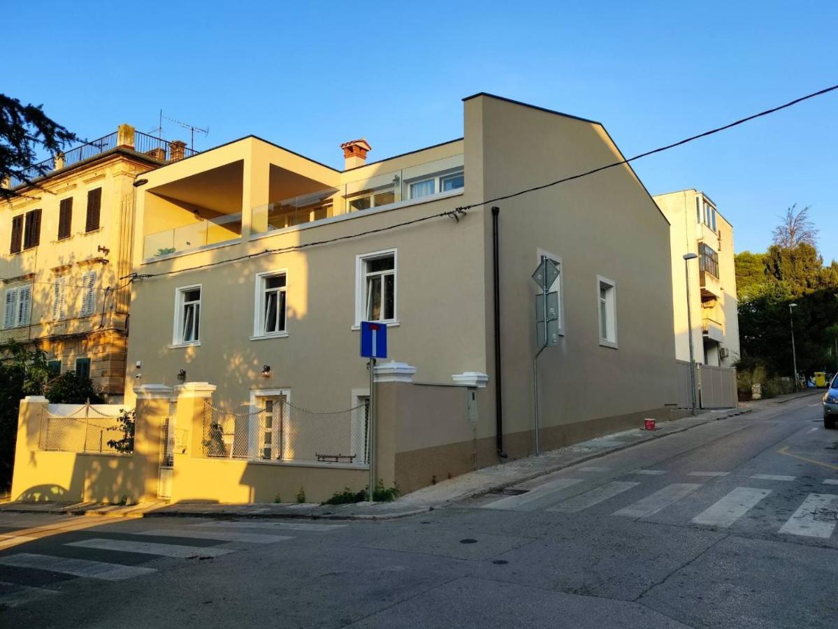 Villa Damiani Pula Exteriör bild