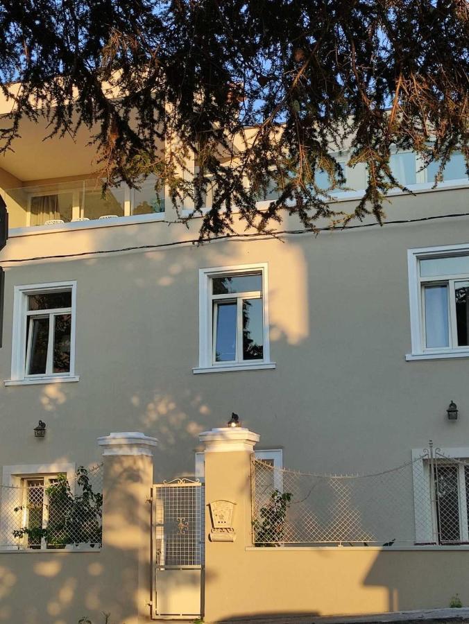 Villa Damiani Pula Exteriör bild