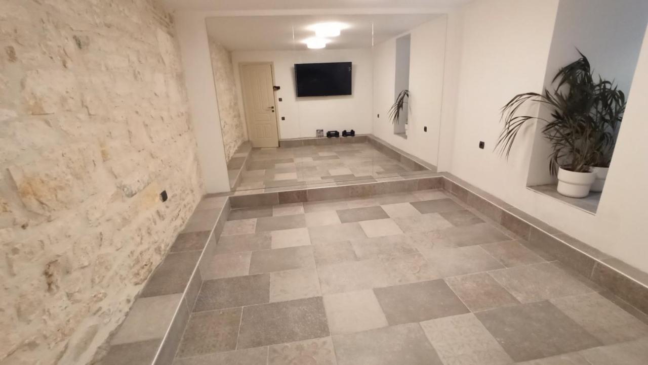 Villa Damiani Pula Exteriör bild