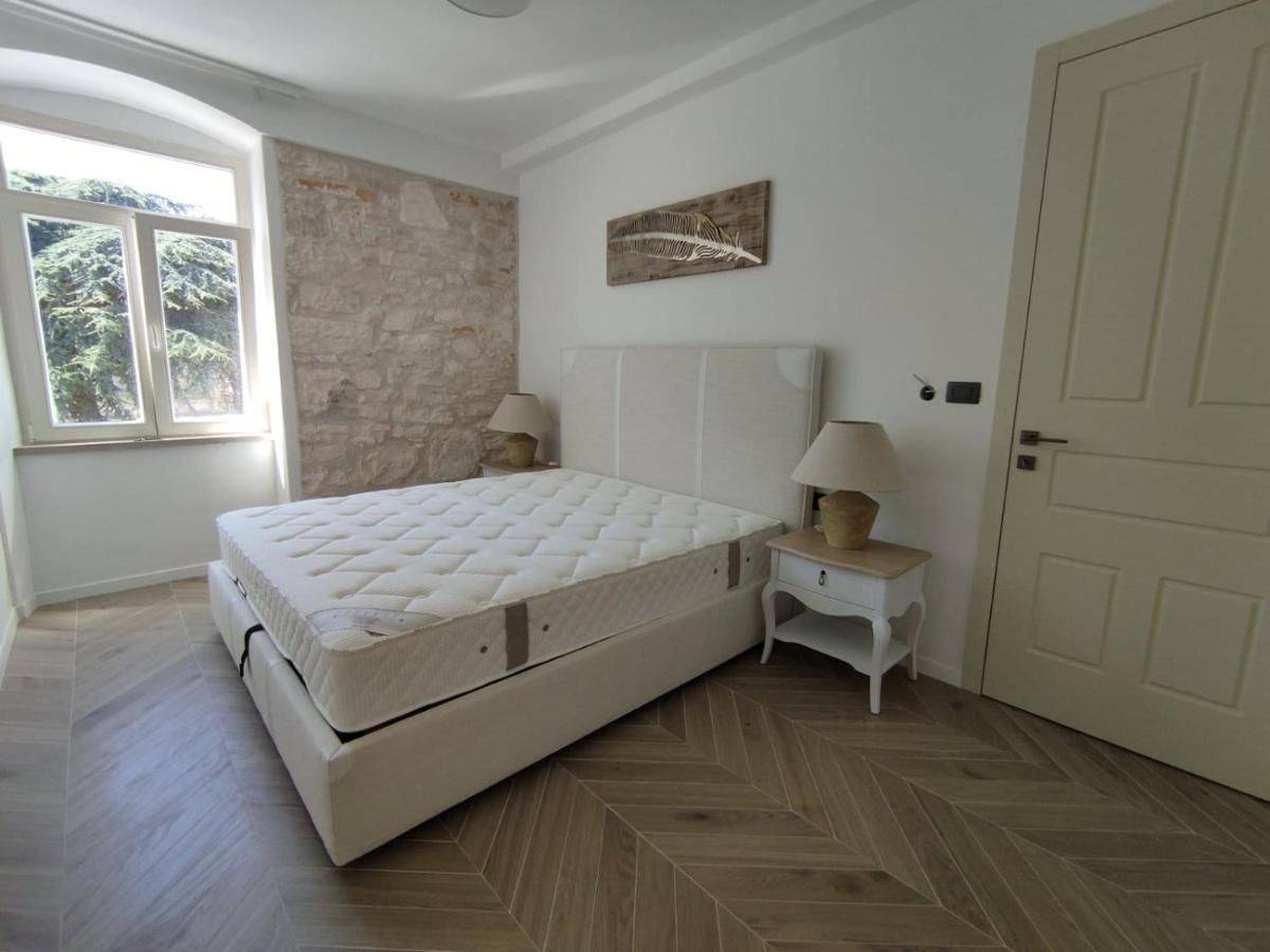 Villa Damiani Pula Exteriör bild